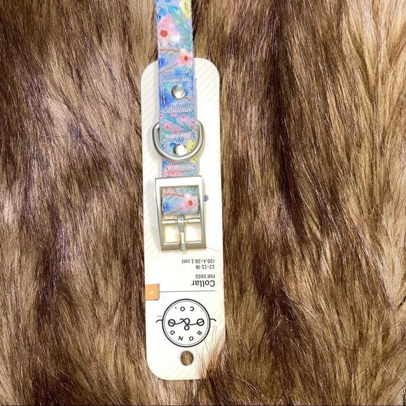 Small dog collar   - Picture 1 of 3